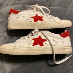 Vintage Havana gadol size 6 red and white